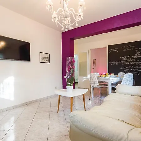 Apartament Lovely In With Wifi