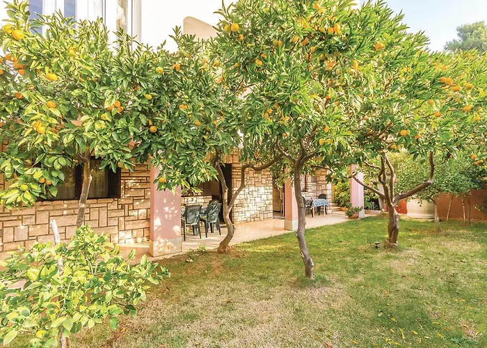 1 Bedroom Lovely In Pola